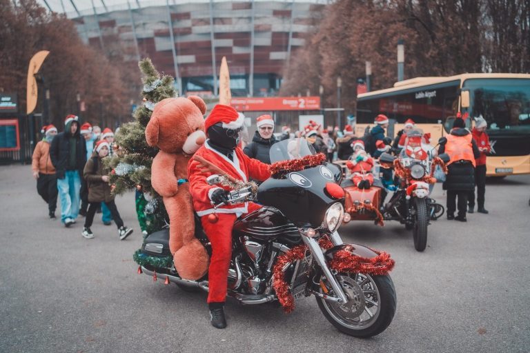 Galeria: MotoMikołaje znów opanowali ulice Warszawy!