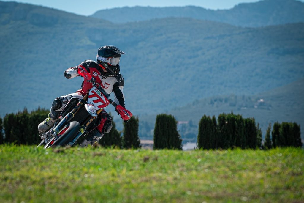 Podium, pech i walka do końca! Historyczny debiut Kadry Polski Supermoto Juniorów w Mistrzostwach Europy